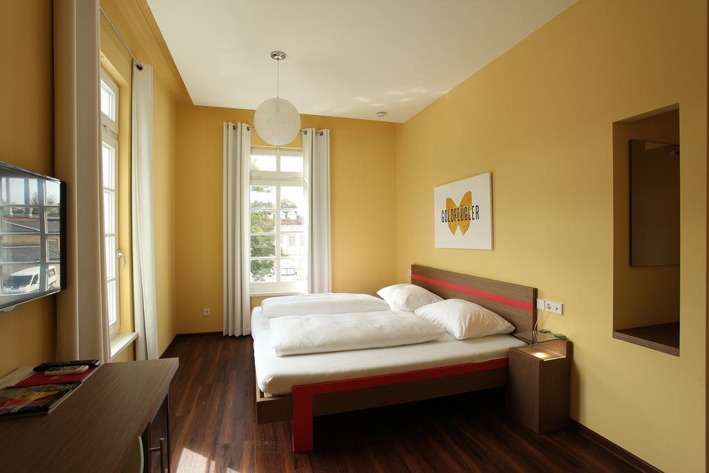 Achtender Metzingen  Room photo